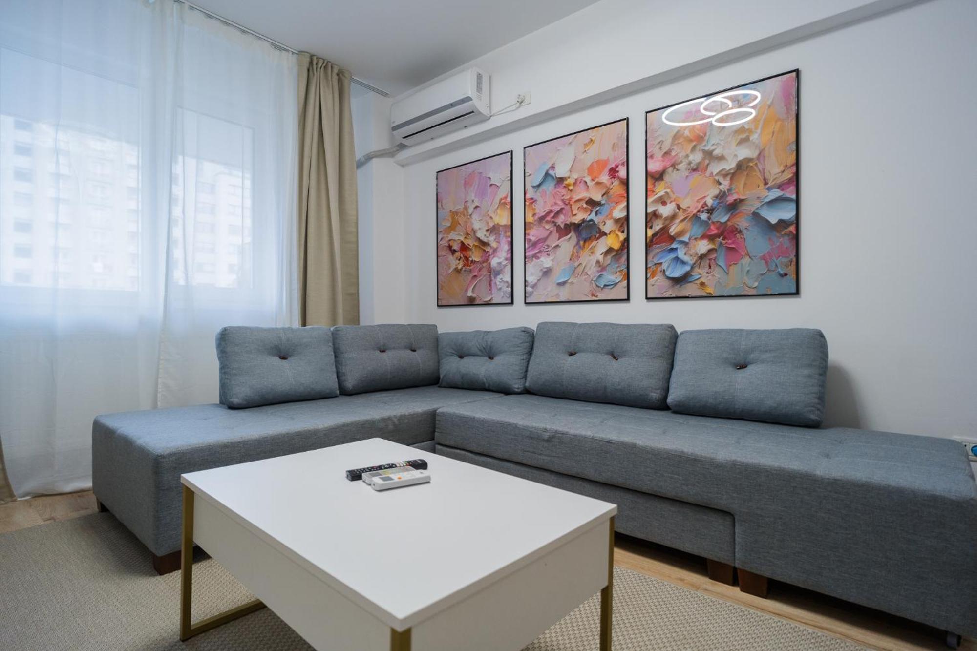 Elegant Gem Victoriei Avenue Apartment Букурещ Екстериор снимка